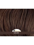 Perruque courte Young Gisela Mayer, coupe moderne avec volume, coloris 12/14/23+12 sur mannequin