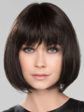 Perruque Sue Mono : carré classique avec frange, effet racines foncées (rooted) et balayage (mix), fibre synthétique légère au r