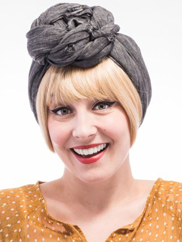 Frange adulte coupe droite style Louise Brooks en fibre synthétique, maintien breveté Les Franjynes, idéale sous turban ou foula
