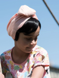 Frange lisse Les Franjynettes pour enfant, fibre synthétique douce, maintien breveté Les Franjynes, idéale sous turban ou bonnet