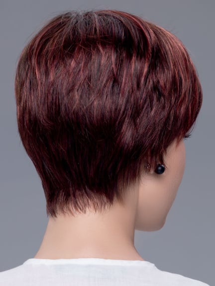 Découvrez la perruque Pixie d'Ellen Wille — coupe courte dégradée, frange soignée et style naturel