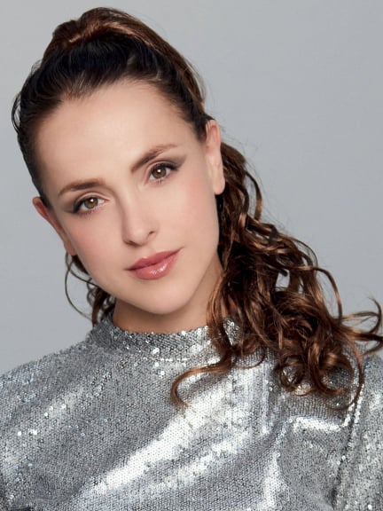 BF Super Curl — queue de cheval bouclée 45 cm, pince crabe, chevelure douce et soyeuse