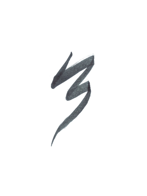 Eyeliner feutre Eye Care Cosmetics : pointe précise, trait net, tenue longue durée, idéal yeux sensibles