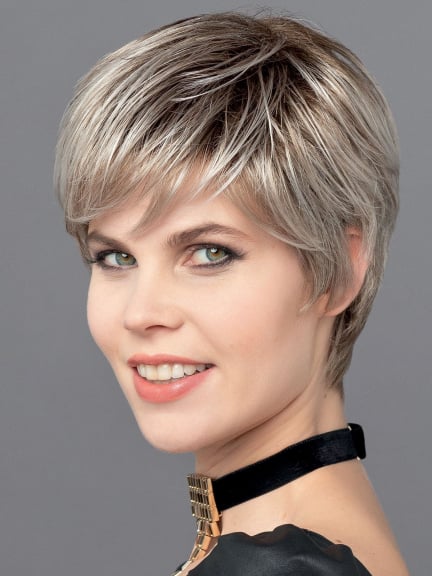 Giovanna Mono Lace perruque courte et sportive, coupe élégante et naturelle