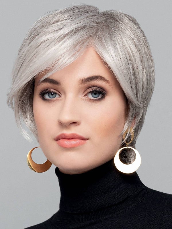 Hawaii Mono Lace Deluxe Large perruque carré plongeant légère et naturelle