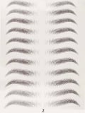 Tatouages sourcils bruns auto-collants effet poudré : rendu naturel, waterproof, application rapide et retrait facile.