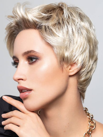 Sun Stay — coupe courte féminine et élégante, Sun Collection Gisela Mayer