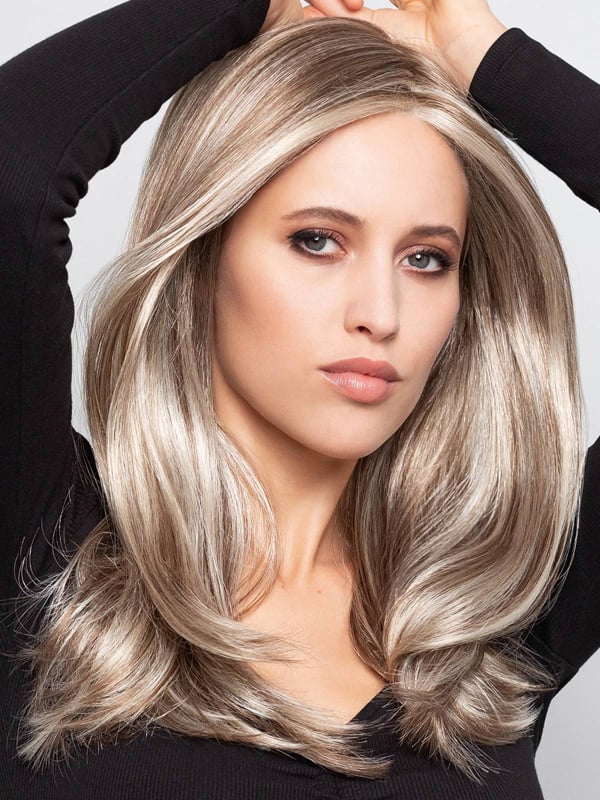 Perruque Sun Power Gisela Mayer : cheveux longs pour un style féminin, sexy et un rendu naturel au quotidien.