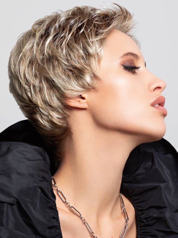 Perruque Sun Tape Gisela Mayer : coupe courte dynamique, look décontracté, coiffage facile au doigt