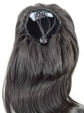 Flat Mega Clip Gisela Mayer : queue de cheval synthétique 70 cm, légère ondulation, fixation par grande pince, effet naturel