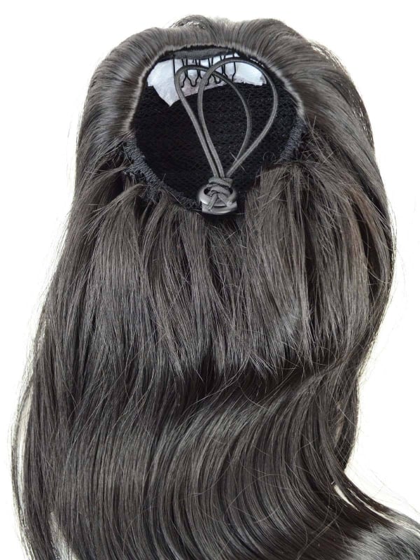 Flat Mega Clip Gisela Mayer : queue de cheval synthétique 70 cm, légère ondulation, fixation par grande pince, effet naturel