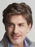 Perruque homme Bob Large Gisela Mayer : coupe dégradée classique, volume naturel et finition élégante