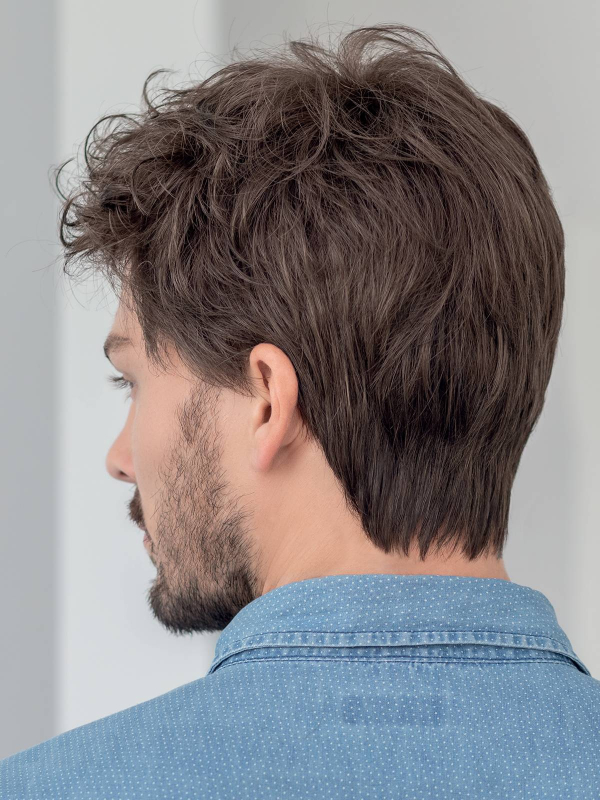 Perruque homme Justin 2.0 HAIRforMANce : raie sur le côté, dégradé, volume naturel, tulle cinéma pour une ligne frontale discrèt