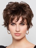Visconti Extra Cut — perruque courte et volumineuse avec frange, collection Andrea Visconti