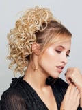 Extension bouclée à clip Fashion Clip Gisela Mayer : volume bouclé immédiat, rendu naturel en fibre synthétique