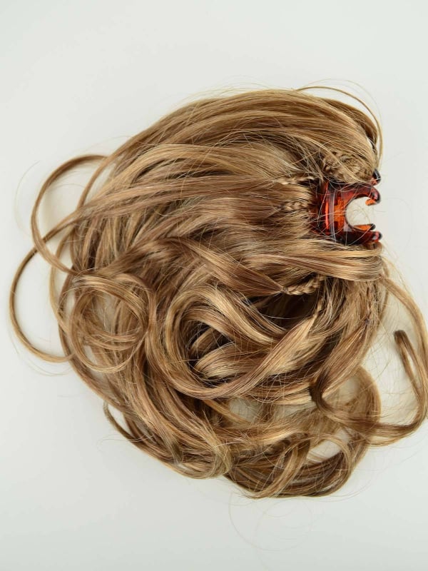 Extension Light Tonic Gisela Mayer Hair to Go : rajout ondulé en fibre synthétique pour plus de volume, rendu naturel