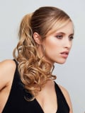 Extension New Tango Wavy Long : queue de cheval synthétique longue, wavy et bouclée, fixation pince discrète.