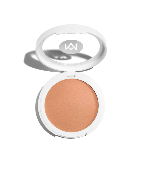 Poudre Bonne Mine MÊME : teinte universelle, fini irisé naturel, 100% ingrédients d’origine naturelle, idéale peaux sensibles.