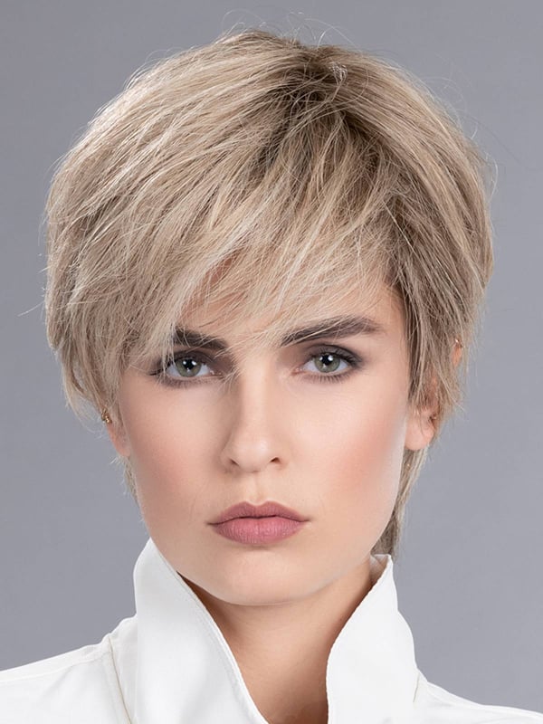 Volumateur Value Ellen Wille en cheveux naturels 12-16 cm, coiffable et discret, fixation par pinces pour un volume naturel.