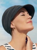 Casquette chimio Drapée Soft Line Sun Christine Headwear : drapé volume, visière, UPF50+ et technologie 37.5® pour cuir chevelu 