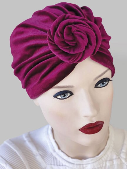 Bonnet Sandra en velours — turban élégant, confortable et facile à enfiler