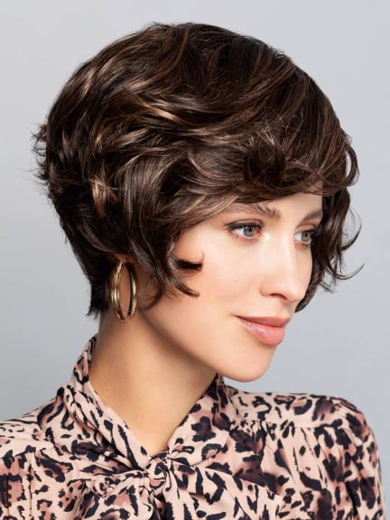 Devine Lace Part — carré plongeant ondulé, perruque médicale en fibre synthétique à mémoire de forme