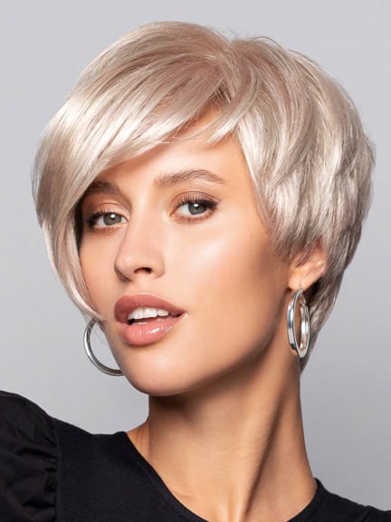 Perruque Clic: coupe courte asymétrique avec mèche longue et bordure frontale - rendu naturel