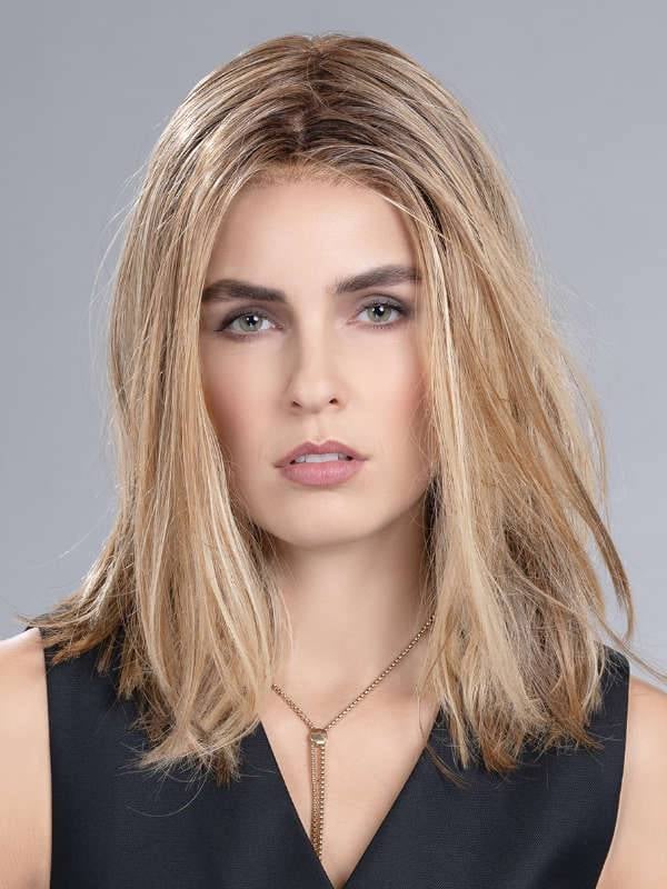 Volumateur Famous Ellen Wille : cheveux naturels Remy Hair, base 16x17 cm, longueur 30-32 cm, fixation à clips, rendu invisible
