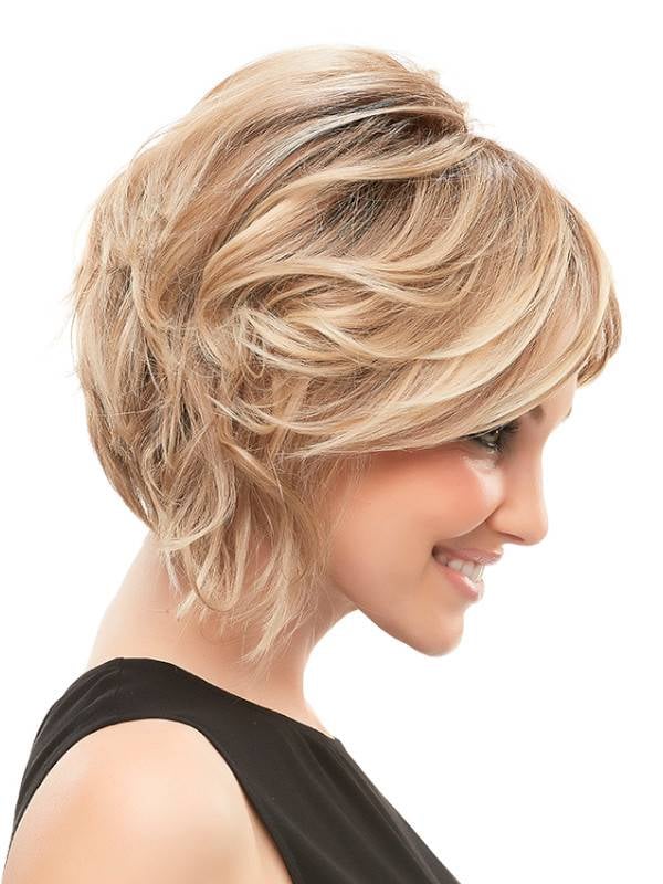 Perruque Eve Jon Renau : coupe asymétrique, fibre HD thermorésistante (jusqu’à 135°C) pour un rendu naturel et élégant.