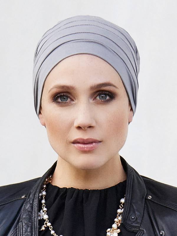 Turban Florida Gisela Mayer en bambou : plissé, léger et ultra-doux, idéal après chimiothérapie ou en cas d’alopécie.