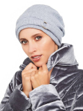Bonnet Thea par Gisela Mayer — doux, chaud et passe-partout. Adoptez-le pour un hiver stylé.
