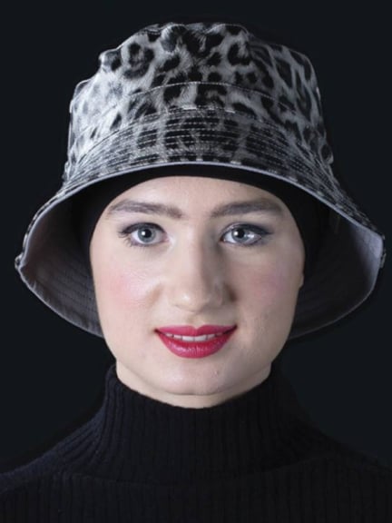 Chapeau de pluie Gaby MM Paris — motifs sauvages, protège avec style