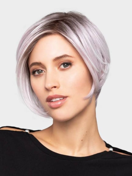 Hi Flirt — perruque courte asymétrique en fibre, résistante à 150°C, pour un look unique