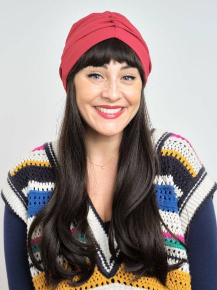 Frange Reverse Longue Wavy — fibre synthétique premium, portée sous turban ou bonnet