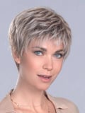 Time Comfort d'Ellen Wille — perruque courte naturelle, fibre thermo-résistante 130°C