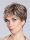 Time Comfort d'Ellen Wille — perruque courte naturelle, fibre thermo-résistante 130°C