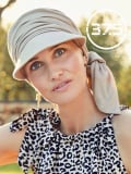 Casquette chimio Briana Cap Christine Headwear : visière large, UPF 50+ et technologie 37.5® pour confort et protection solaire.