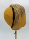 Frange Bangie Bikiwig en fibre synthétique : effet cheveux naturel, bandeau réglable anti-glisse, résistante à la chaleur 150-18