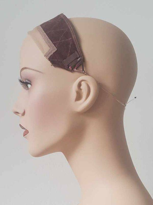 Bandeau sous volumateur avec tulle, anti-dérapant et ajustable, idéal sous perruque pour un maintien confortable et discret.