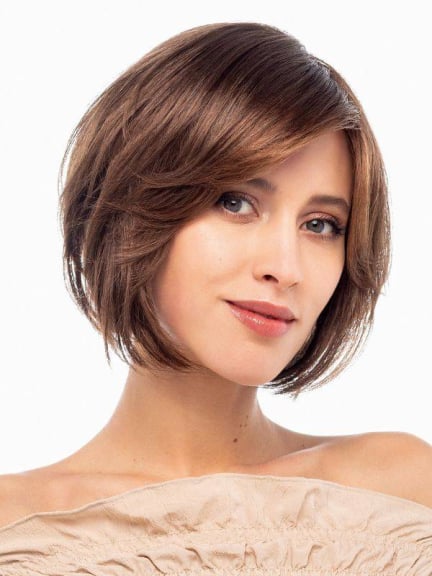 Perruque Cloud Small : carré plongeant, frange latérale, petit tour de tête 52-54 cm.