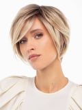 Perruque Hi Flirt Large Gisela Mayer : coupe courte asymétrique, grande taille 57,5 cm, fibre synthétique thermo 150°C