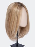 Volumateur Famous Ellen Wille : cheveux naturels Remy Hair, base 16x17 cm, longueur 30-32 cm, fixation à clips, rendu invisible