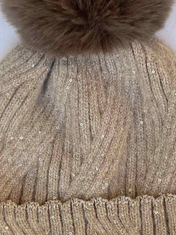 Bonnet Sacha en polaire avec pompon — disponible en 3 coloris pailletés