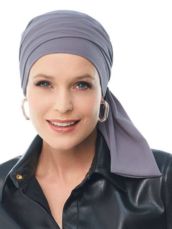 Foulard Mayte en viscose — motifs audacieux, pans longs à nouer