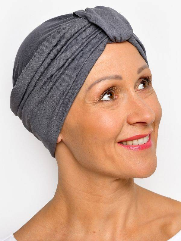 Bonnet chimio Sophia Rosette La Vedette : turban à boucle, volume naturel, viscose douce et respirante, maintien toute la journé