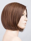 Perruque Ellen Wille Adore Mono Part : carré mi-long wavy Prime Hair, raie sur le côté, rendu naturel et confortable