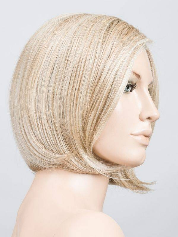 Perruque Ellen Wille Adore Mono Part : carré mi-long wavy Prime Hair, raie sur le côté, rendu naturel et confortable