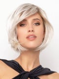 Perruque Sun Seven Gisela Mayer : carré plongeant mi-long, frange côté, rendu naturel en fibre synthétique à mémoire de forme