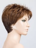 Perruque Bliss Ellen Wille : coupe courte boyish avec frange fine et tulle cinéma, bordure invisible extra longue pour un rendu 