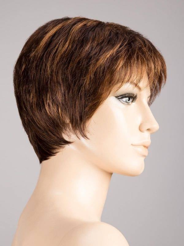 Perruque Cool coupe courte femme avec tulle cinéma invisible et bordure SENSITIVE pour un rendu naturel et confortable
